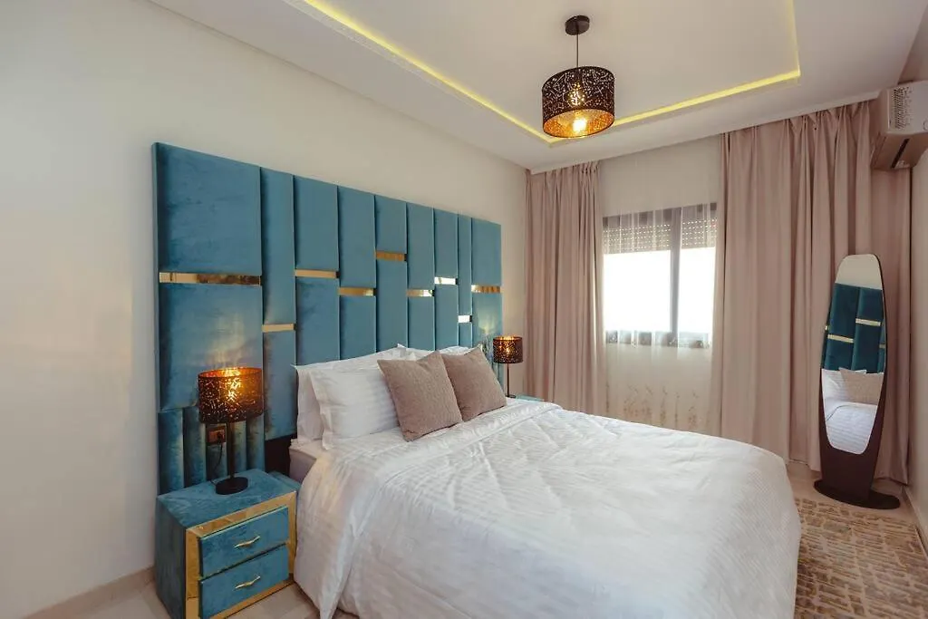 Cozy 2-Bedroom Apartment In Gueliz, Marrakech Μαρακές